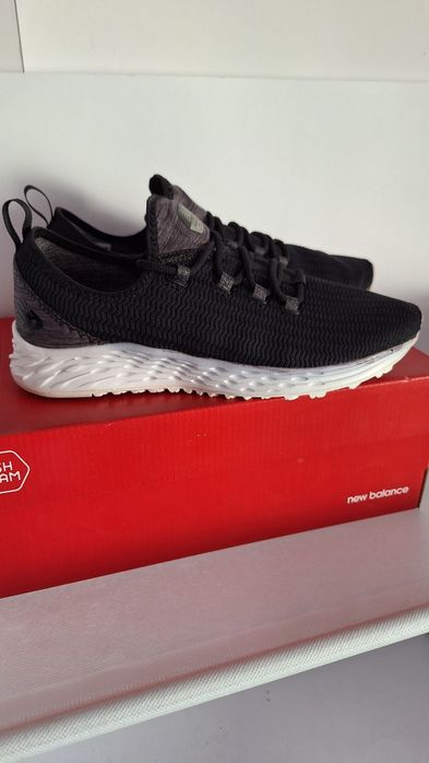 Buty nowe sportowe New Balance w modnym kolorze czarnym Rozmiarze 38