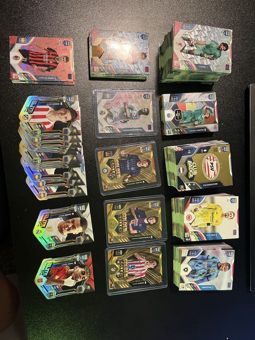 Karty Adrenalyn XL 2026 Panini Golden Baller Invincible