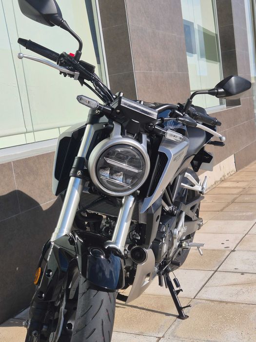 Honda CB125R 125cc - 2.100 km - Impecável