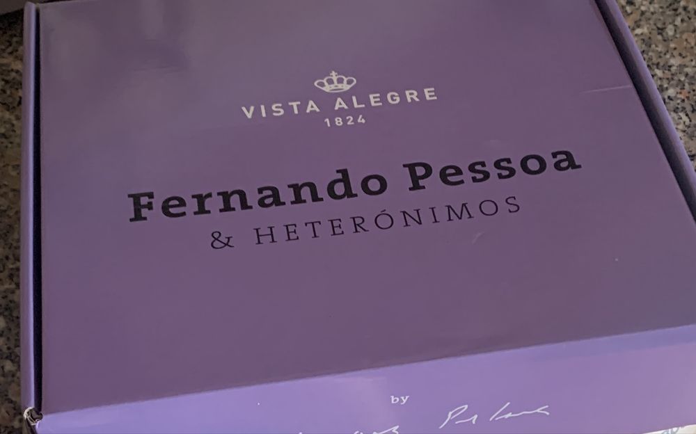 Conjunto 4 Chavenas  Café      Vista Alegre                         Heterónimos - Fernando Pessoa