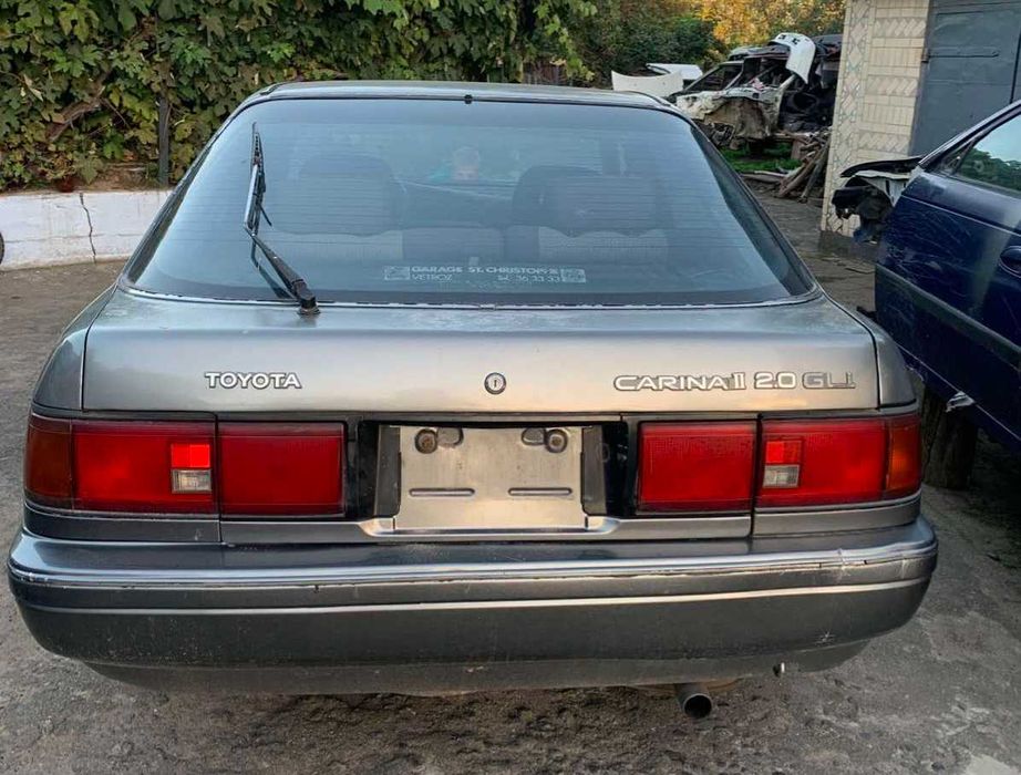 Запчасти Toyota carina 2