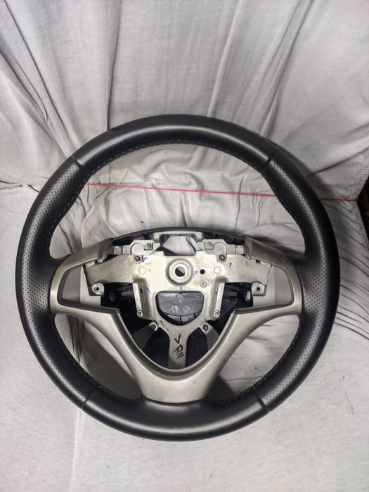 Руль Хюндай і30(обшитий)
