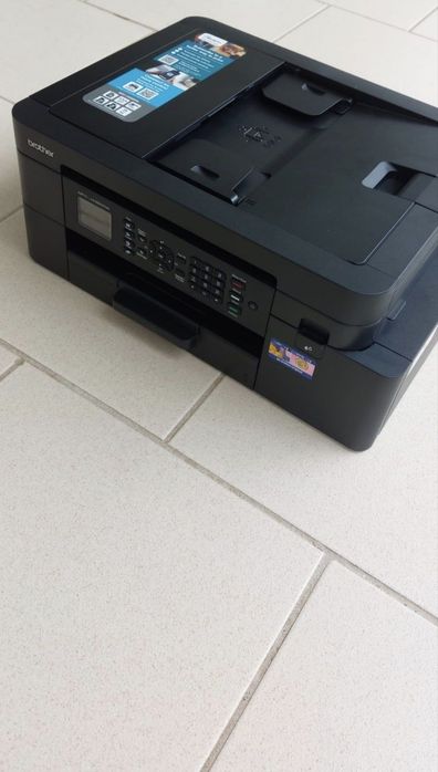 Impressora Brother QL-700 de Etiquetas Profissional