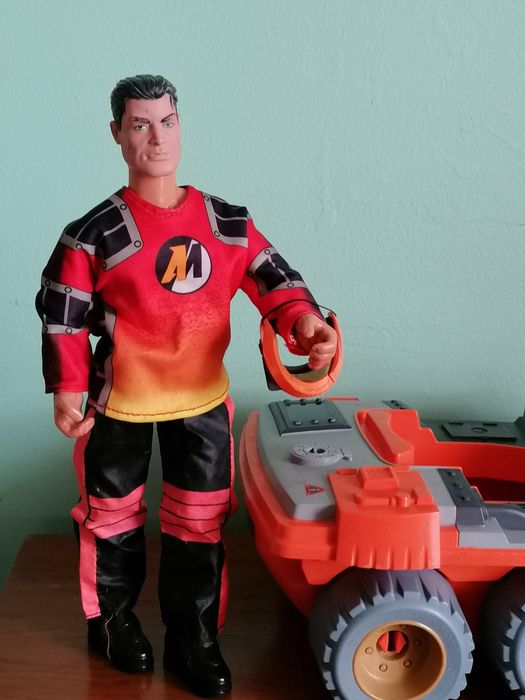 Action Man (2) +  Carro Extreme