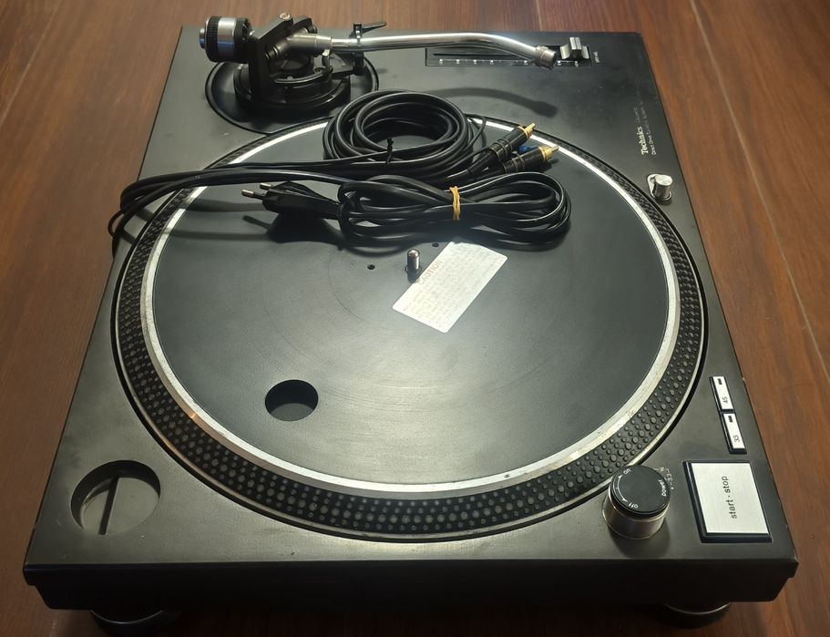 Gramofony Technics SL 1210 MK2 i Stanton STR8 150 MK1