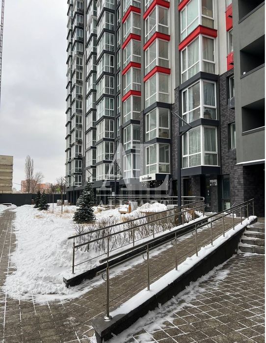 Продам 1 кім. квартиру без ремонту, ЖК 4U, метро Академмістечко