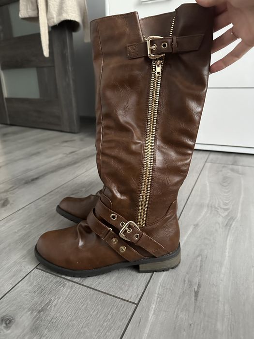 Чоботи жіночі високі