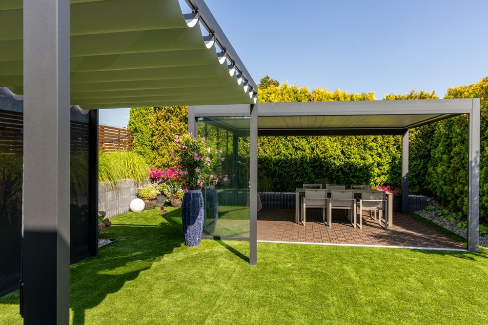 Pergole aluminiowe PWprojekt – dach materiałowy, nowoczesne zadaszenie