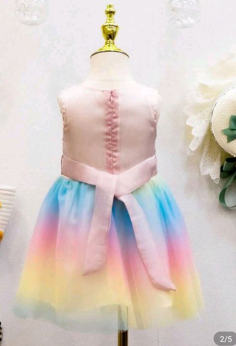Vestido arco-íris 9/12 meses