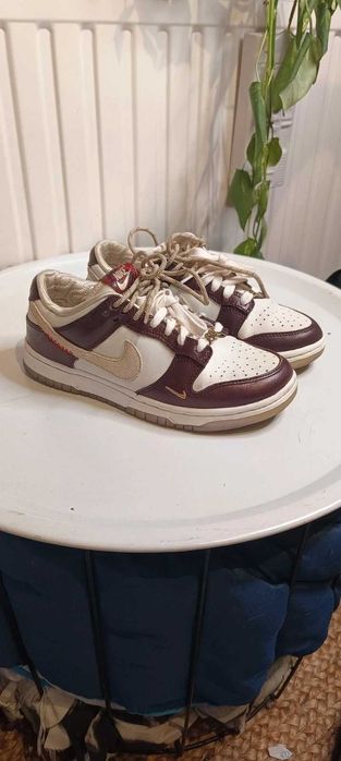 Nike dunk low lx - year of the snake buty 37,5