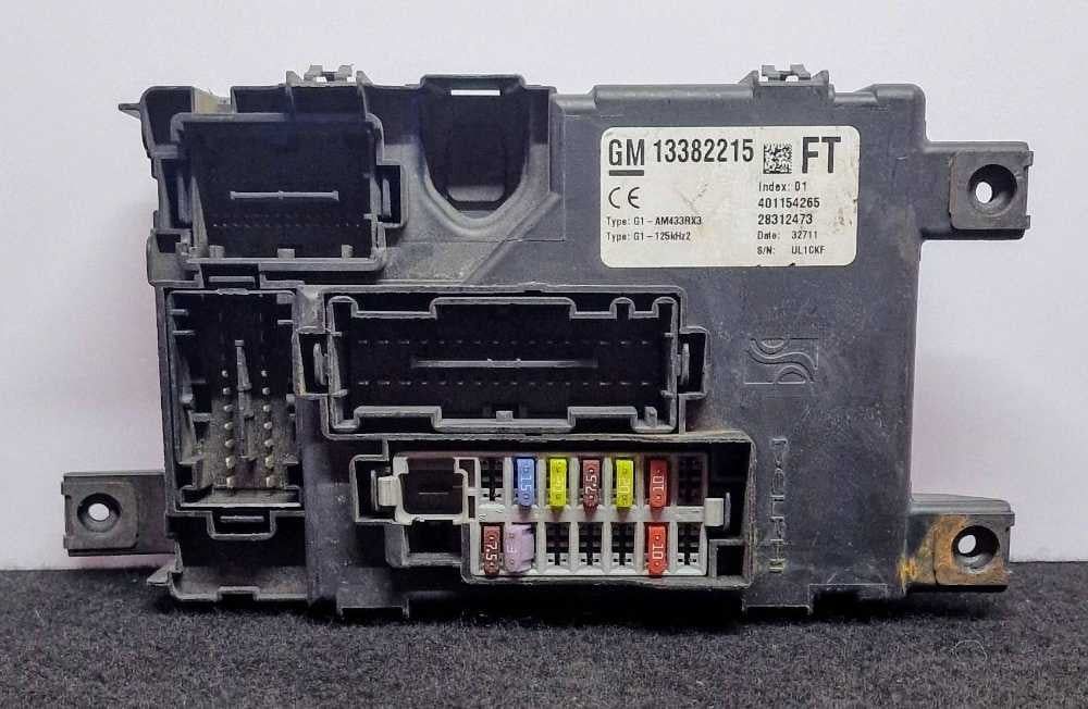 Caixa Fusíveis / SAM / BSI 13382215 - OPEL CORSA D
