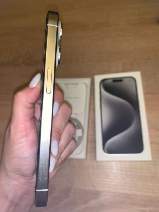 Iphone 15 Pro 256 GB White Titanium