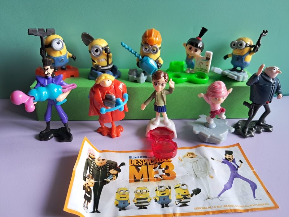 Minionki z serii Gru Dru , kinder jajko niespodzianka
