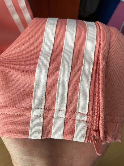Prawie nowe - spodnie Adidas  m /L