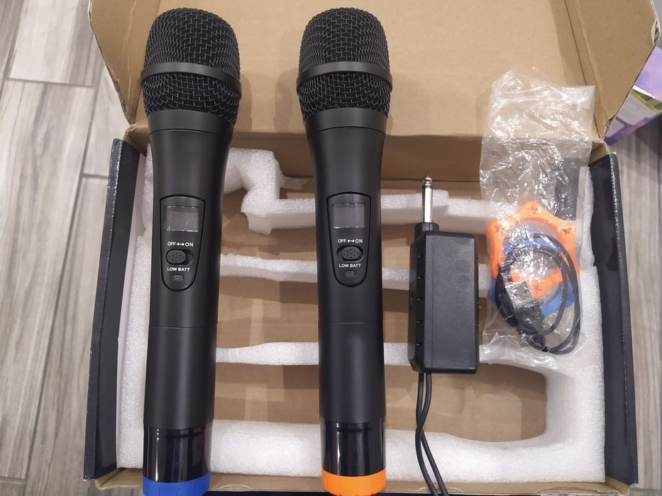 Мікрофон.   Безпровідний увч мікрофон