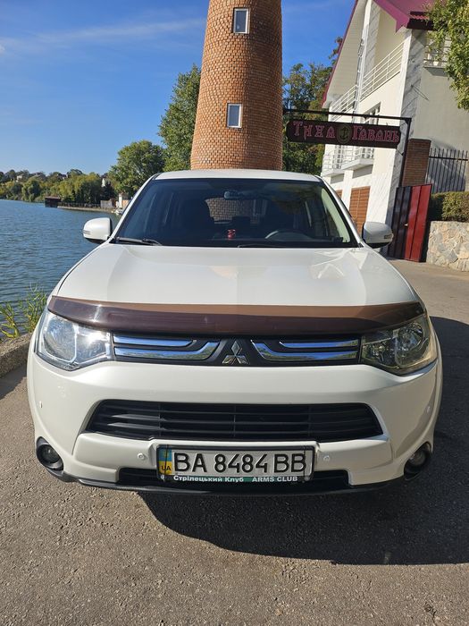 Продам  Mitsubishi outlander