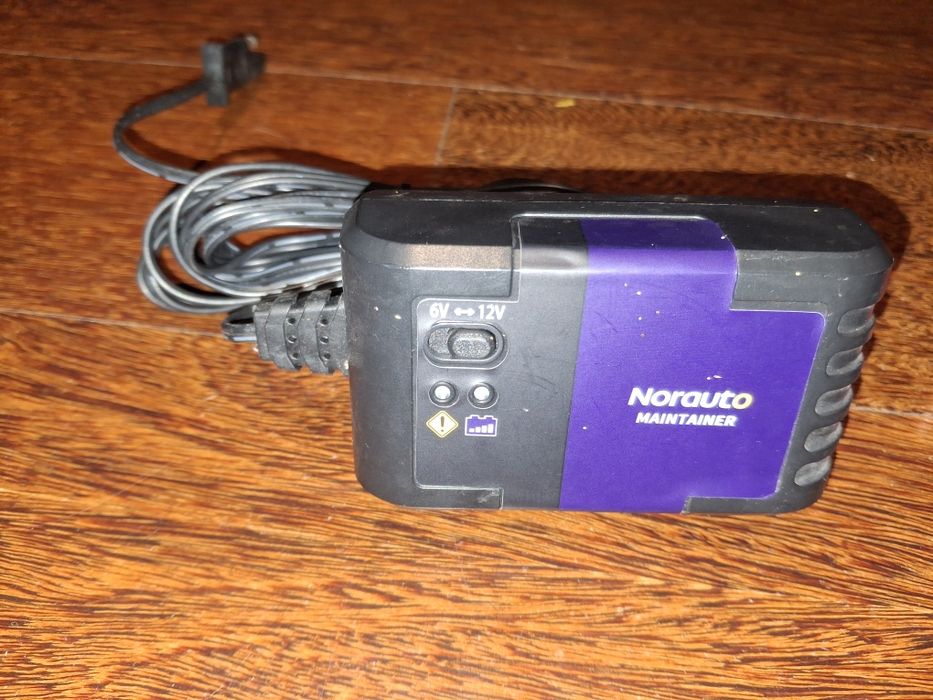 Norauto Maintainer – Carregador de manutenção de baterias 6V/12V 1A