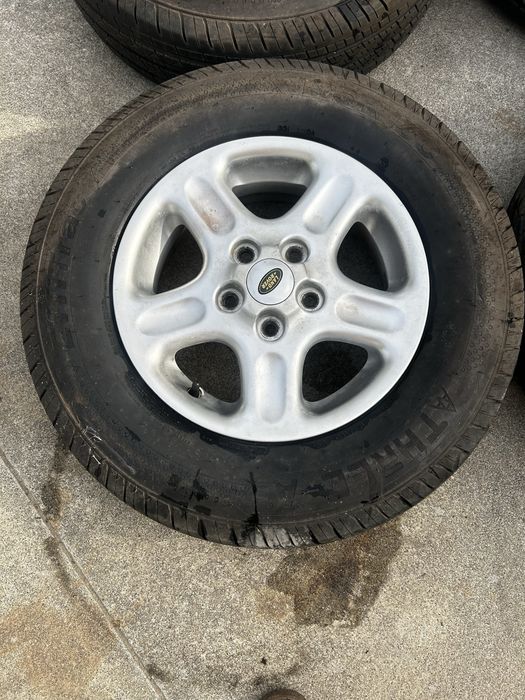 Jantes Land Rover R15 com Pneus 195/15C