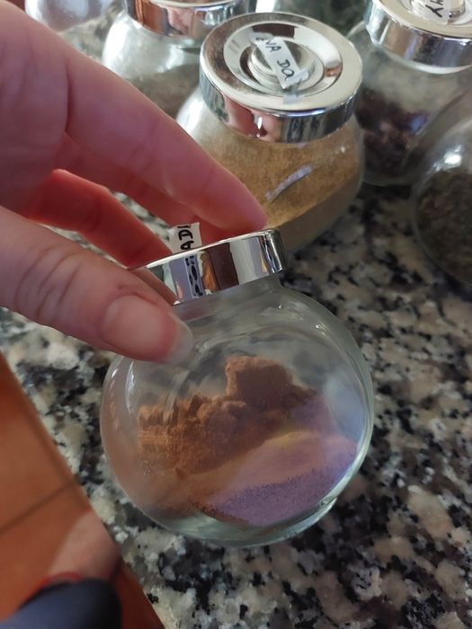 Potes para especiarias, etc.