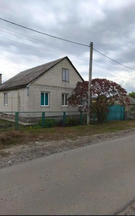 Продаж  будинку, с. Яворницьке (Іларіонове) з ділянкою на 12 соток