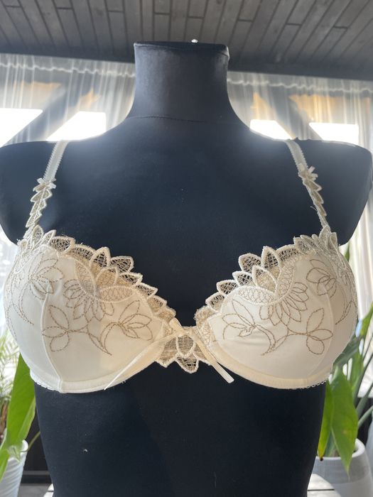 Biustonosz Stella 75A (585)