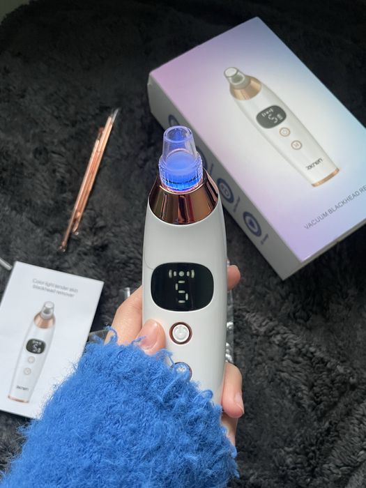 Nowy vacuum remower do twarzy. Oczysczenie , usuwanie