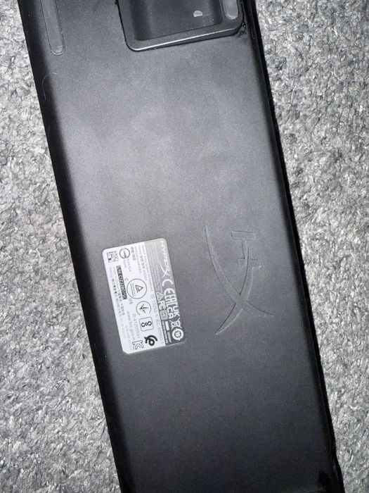 Klawiatura hyperx + myszka logitech