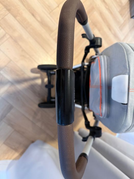 Cybex eezy s twist 2 plus