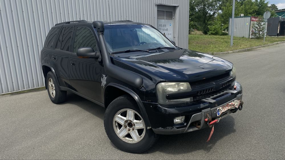 Chevrolet TrailBlazer.