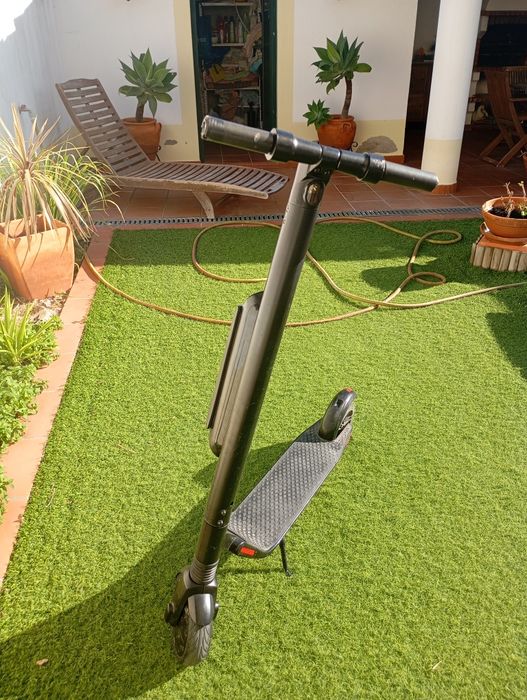 Trotinete elétrica segway es2