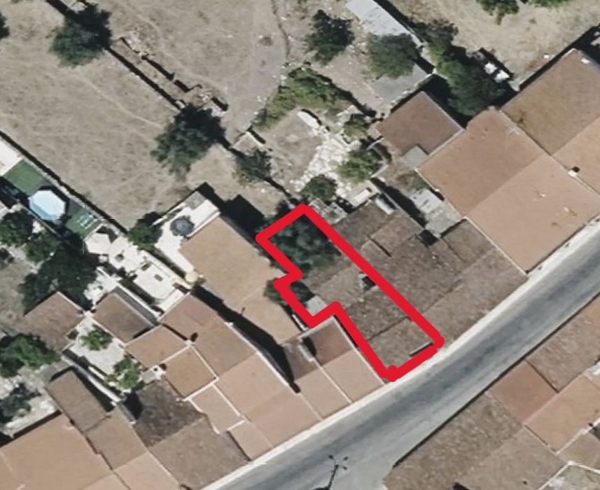 Moradia T3 com projeto aprovado