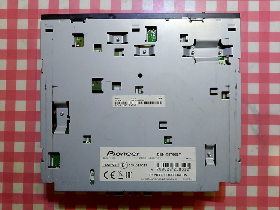 Продам   Pioneer deh x 5700 bt