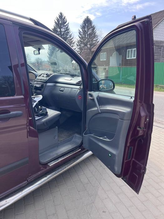 Продам VITO  639