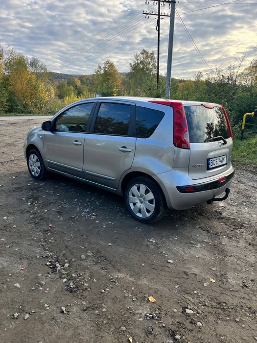 Продам Nissan note