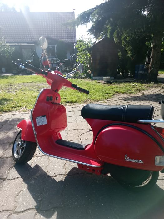 Sprzedam motorki elektryczne na akumulatorek.