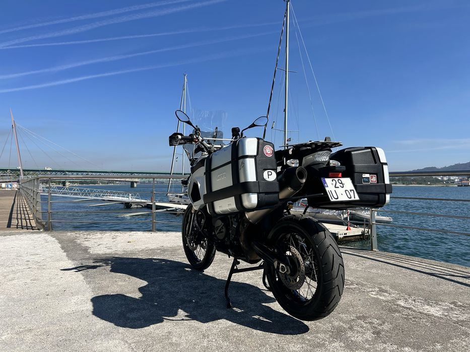 BMW F800GS de 2010 com 145.500kms