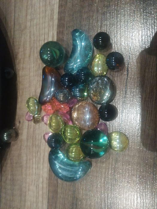 Kamyczki do dekoracji,ozdoby, kryształki