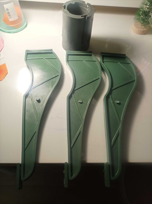 Крепление для елки