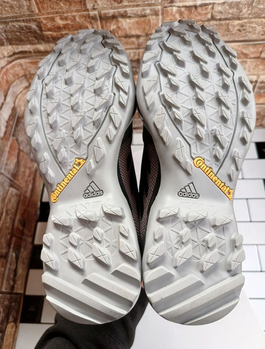 Кросівки adidas Terrex gore-tex (40р.25.5 см)