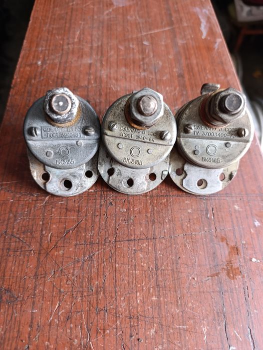 Вимикач маси механічний.