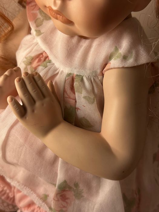 Lalka porcelanowa kolekcjonerska