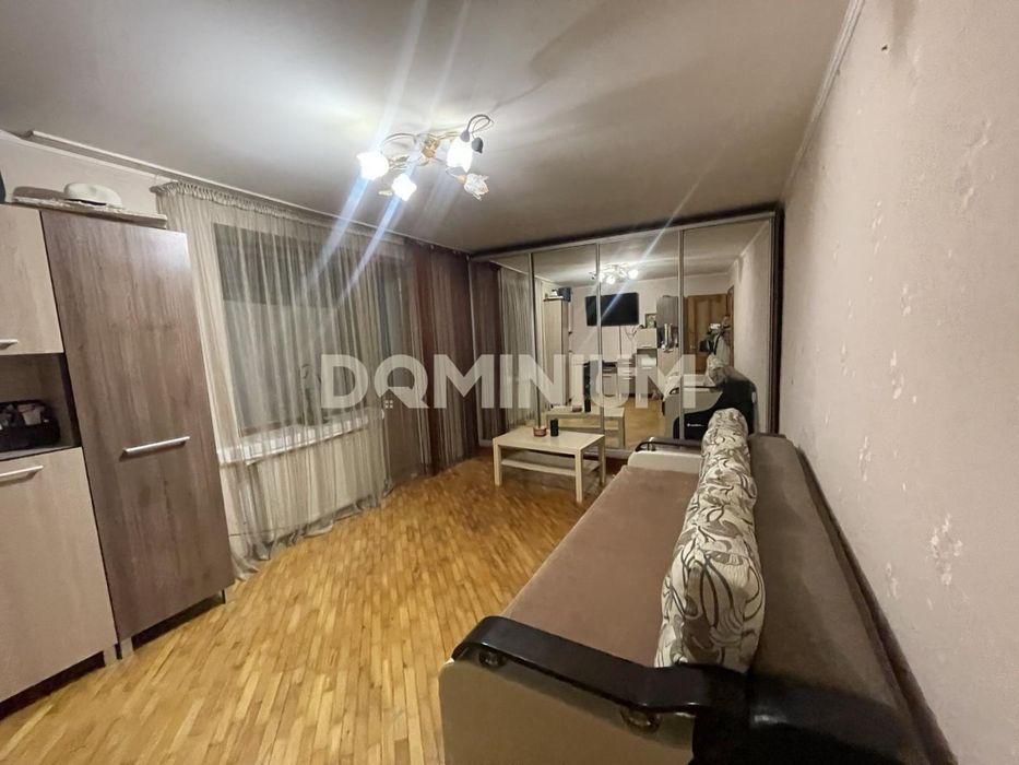 Продається квартира в м. Хуст, можливе переоформлення під комерцію