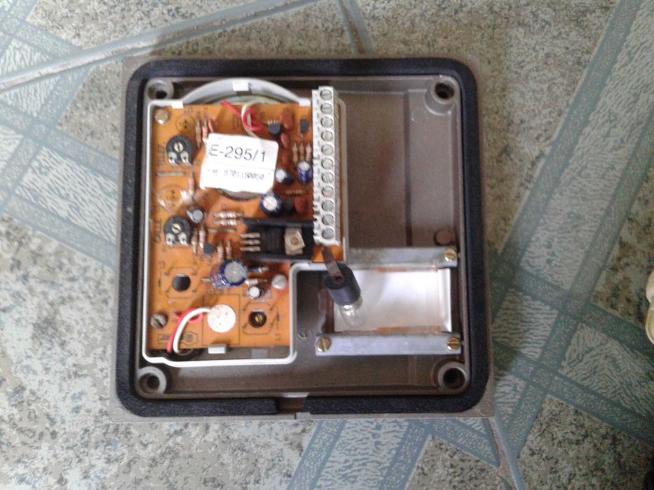 Golmar audio kit with intercom, like NEW!64172192493954121