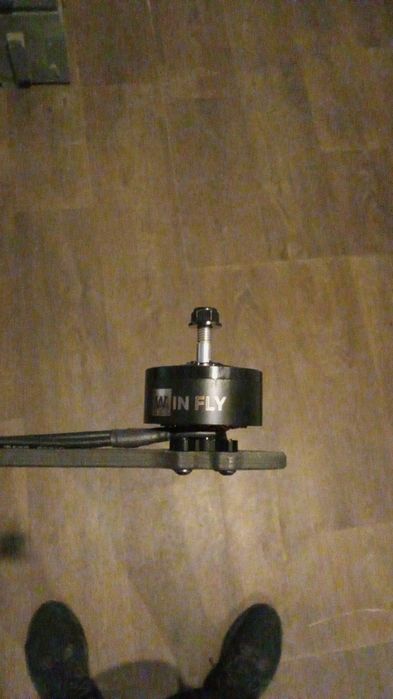 FPV дрони 10,7 дюймовые