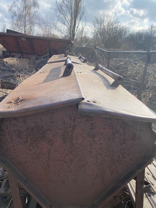 Продам селку сз 3,6 ест 2 штуки  серхозтехника