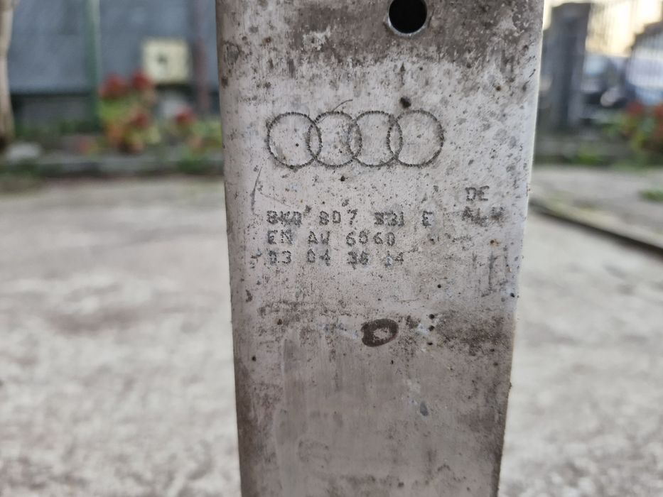 Belka tył audi a4 b8 wzmocnienie zderzaka