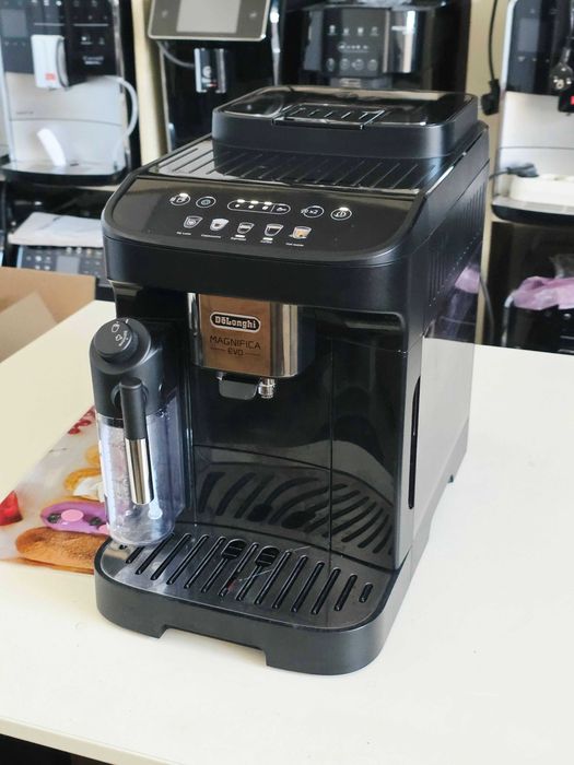 Кавомашина DeLonghi ECAM 290.61 Magnifica Evo