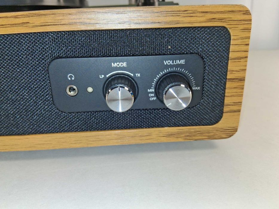 C224 Odtwarzacz Retro Player A6Muzyczny z USB i Głośnikami Stereo