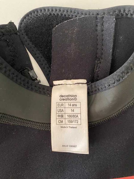 Fato de mergulho 10 e 14 anos