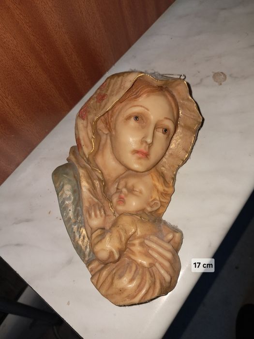 Estatueta virgem maria